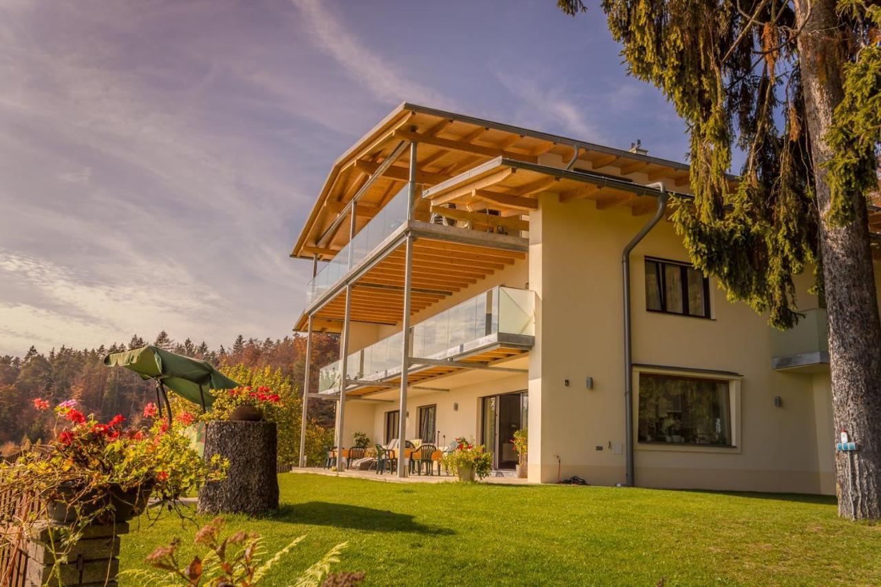 Gastehaus Dollenz Apartment Tiebitsch Ngoại thất bức ảnh